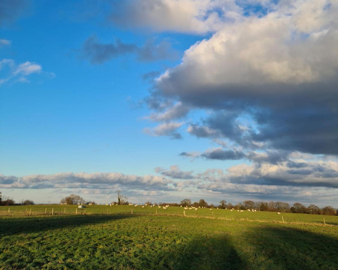 Milberry Green Meadows Warlingham Exteriör bild